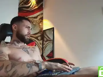 Chaturbate Live Sex Cam of luke_davis01