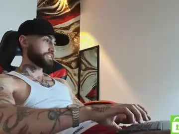 Chaturbate Sex Chat of luke_davis01