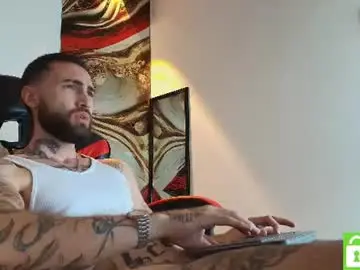 Chaturbate Adult Webcams of luke_davis01