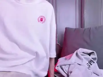 Chaturbate Free Porn Cam of curlytwinkboy