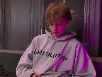 Chaturbate Sex Chat of curlytwinkboy