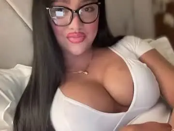Chaturbate Live Sex of foxyluscious