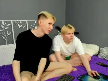 Chaturbate Live Porn of mark_brain