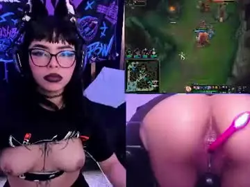 Chaturbate Adult Webcams of nyveth