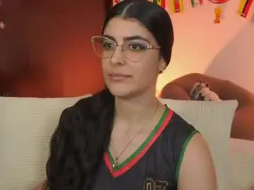 Chaturbate Live Sex Cam of _niah