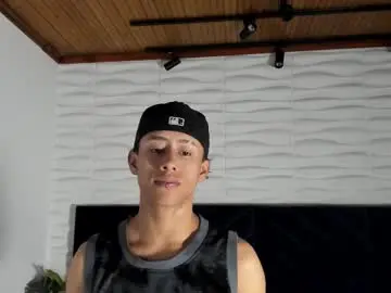 Chaturbate Best live sex cam show of labrinthteasing