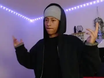 Chaturbate Adult Video Chat of labrinthteasing