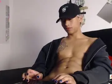 Chaturbate Watch Live Sex Cams of labrinthteasing