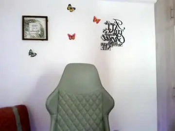 Chaturbate Live Porn of nala_j08