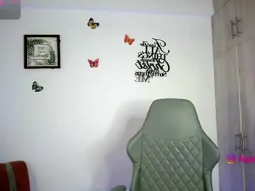 Chaturbate Sex Cam of nala_j08