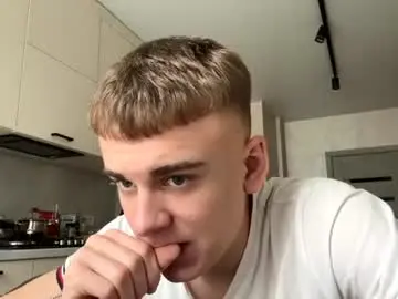 Chaturbate Best live sex cam show of solofury