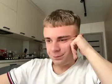 Chaturbate Live Sex Cam of solofury