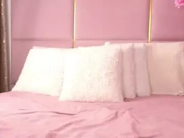 Chaturbate Watch Live Sex Cams of eleineblue