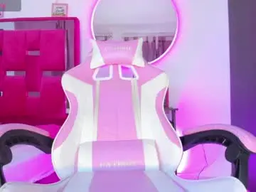 Chaturbate Free Porn Cam of isa_lovestory