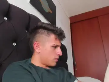 Chaturbate Sex Chat of kevin_ahs1