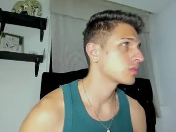 Chaturbate Free Porn Cam of kevin_ahs1