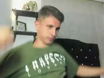 Chaturbate Watch Live Sex Cams of kevin_ahs1