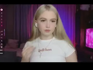 Chaturbate Best live sex cam show of small_blondee