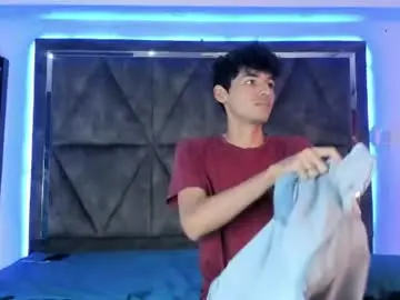 Chaturbate Free Porn Cam of valerios_