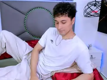 Chaturbate Free Porn Cam of buddy_whitte