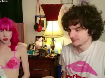 Chaturbate Free Live Porn of cokia_