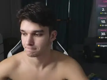 Chaturbate Live Porn of james_friends