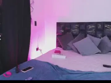 Chaturbate Live Sex of maithe_ferrer