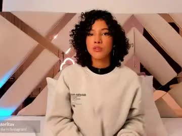 Chaturbate Live Porn of missbrasil_