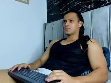 Chaturbate Free Porn Cam of thomas__wayne