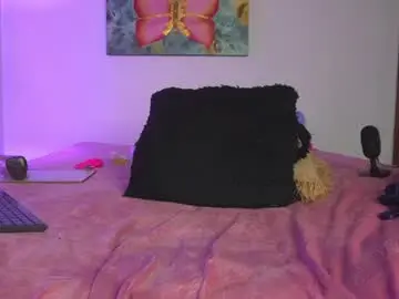 Chaturbate Live Porn of yayoi_cresp18