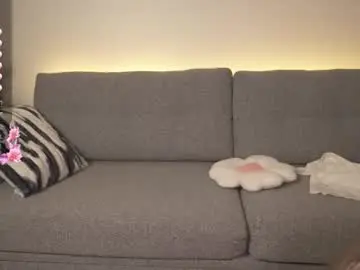 Chaturbate Live Sex Cam of lovelusik