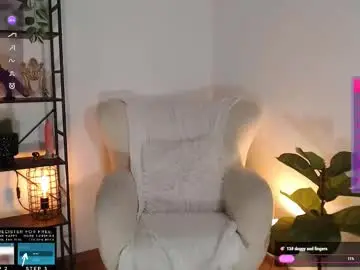 Chaturbate Live Sex of lucylia_