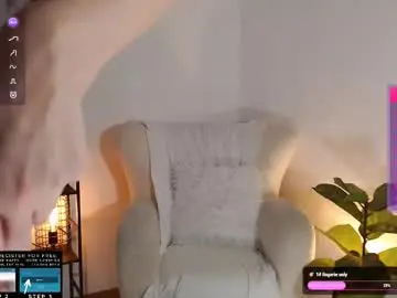 Chaturbate Watch Live Sex Cams of lucylia_