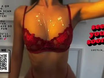 Chaturbate Sex Chat of lucylia_