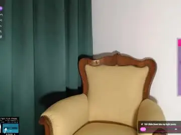 Chaturbate Live Porn of lucylia_