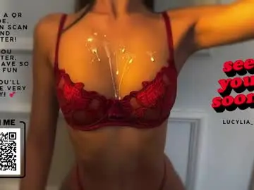 Chaturbate Free Porn Cam of lucylia_