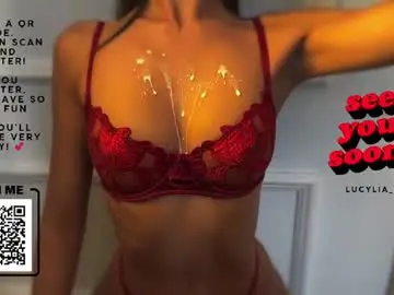 Chaturbate Sex Cam of lucylia_