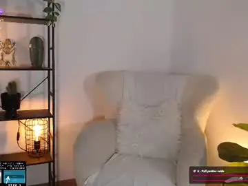 Chaturbate Watch Live Sex Cams of lucylia_