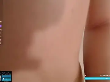 Chaturbate Live Sex Cam of lucylia_