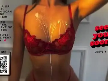 Chaturbate Sex Cam of lucylia_