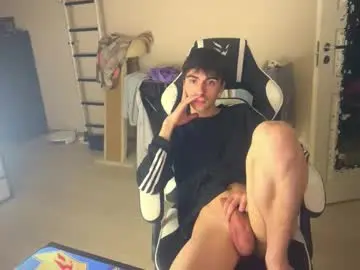 Chaturbate Adult Webcam of stralght_twinks