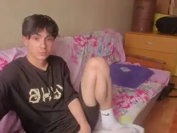 Chaturbate Watch Live Sex Cams of stralght_twinks