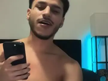 Chaturbate Free Live Porn of handsome_dick_swanger