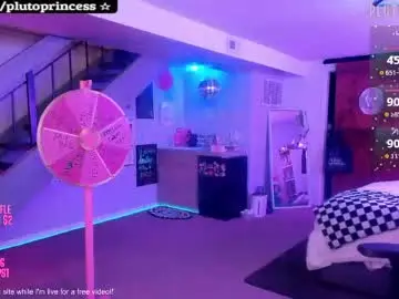 Chaturbate Live Porn of plutoprincess69