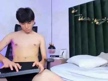 Chaturbate Sex Chat of aron_valverde