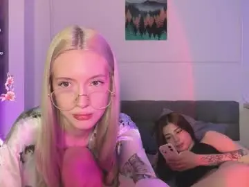 Chaturbate Adult Video Chat of kvetapin