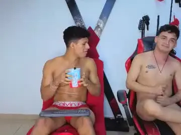 Chaturbate Free Porn Cam of mathias_and_nicolas