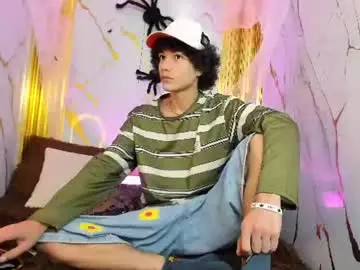 Chaturbate Free Porn Cam of thanier_18