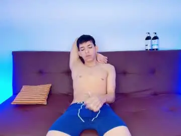 Chaturbate Best live sex cam show of chillbicrew