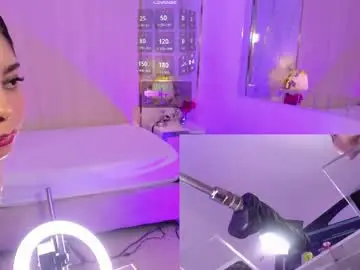 Chaturbate Live Sex Cam of emilyricci_